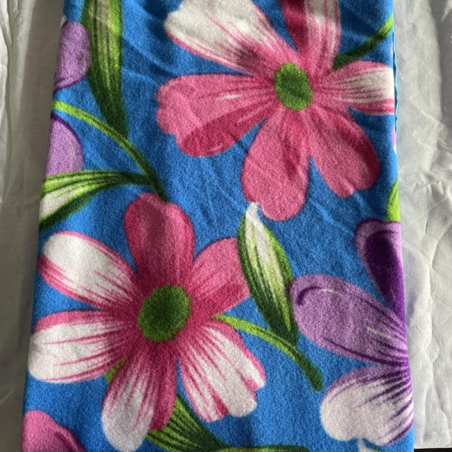 Selimut Motif Bunga - depan