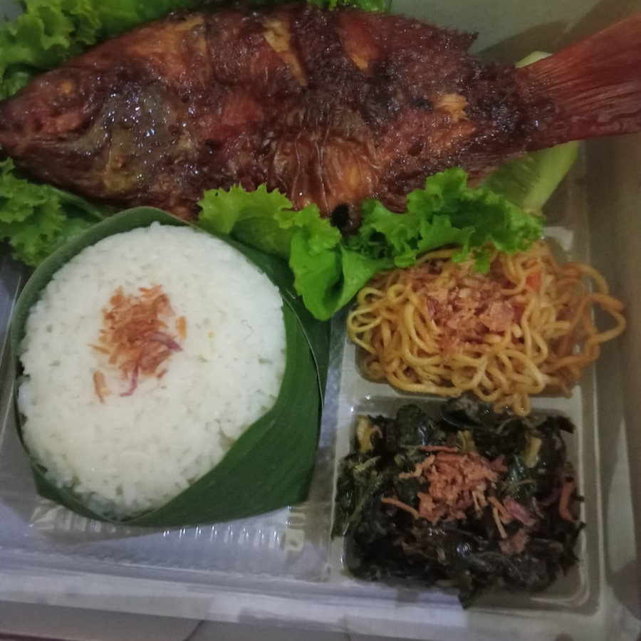 nasi dos ikan bakar