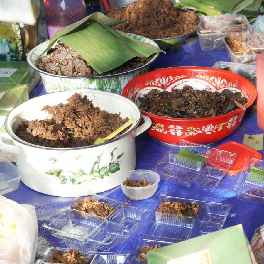 Paket Lengkap Krawu Daging Paru Telur Asin - detail