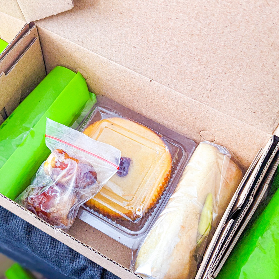 Snack Box isi 3 - depan