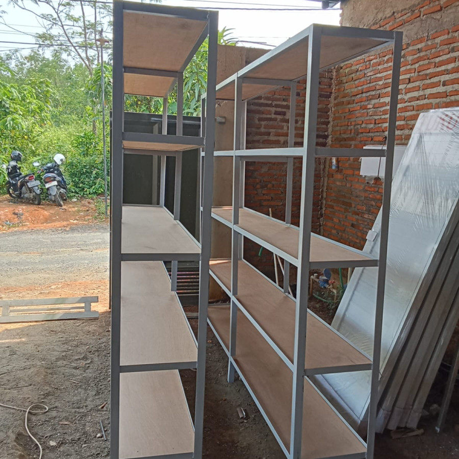 Rak Besi Siku 246x42x215 cm - depan