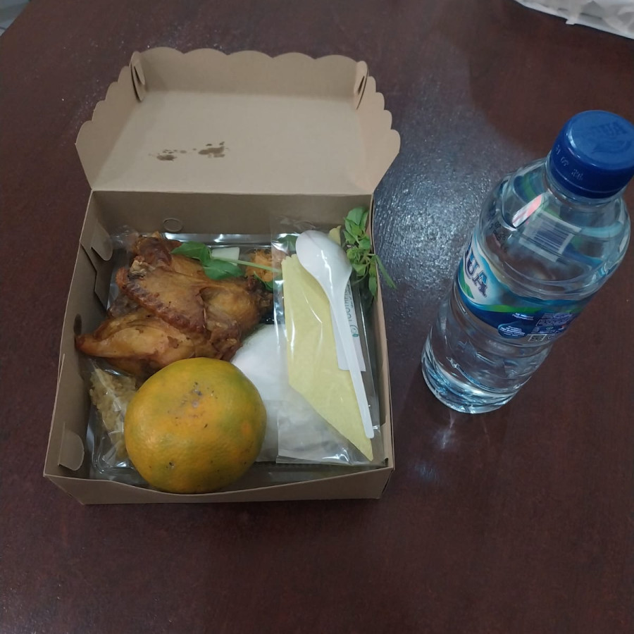 Nasi Ayam Goreng