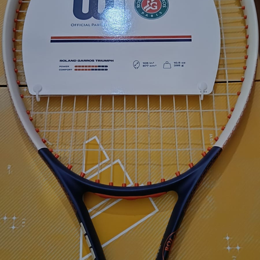 Raket Tenis WILSON ROLAND GARROS TRIUMPH