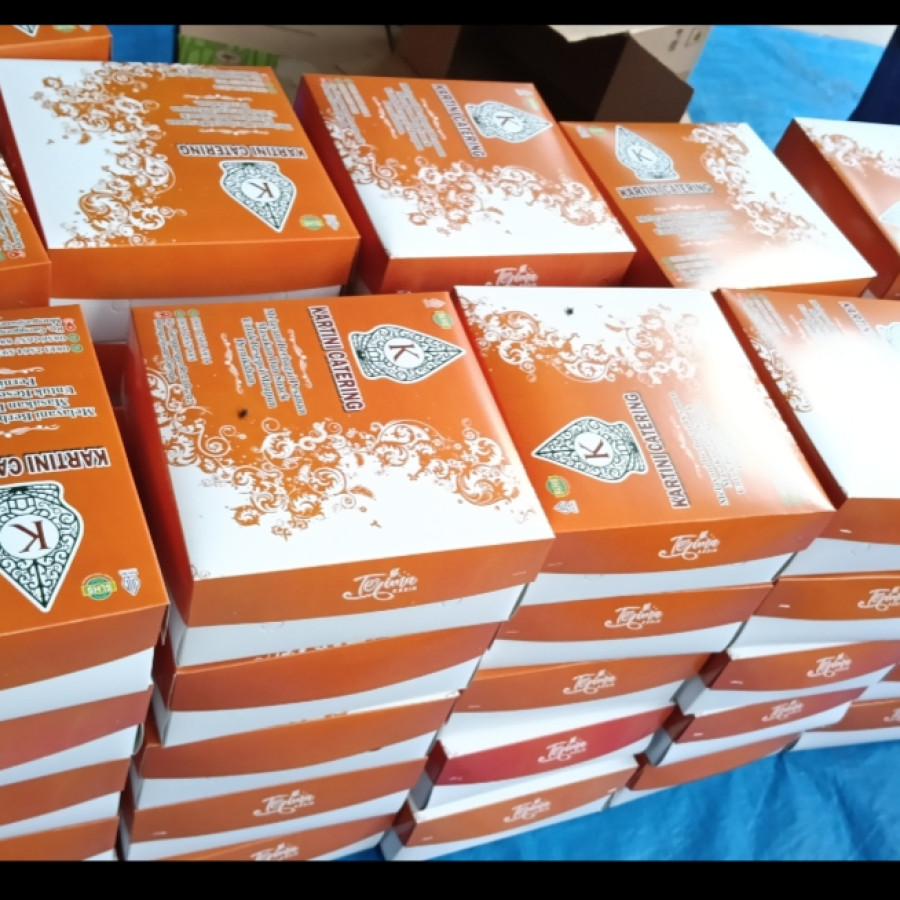 Paket makan BOX - depan