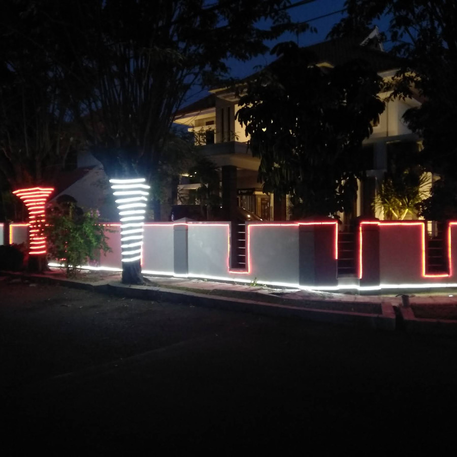 DEKORASI LAMPU HIAS RUMAH DINAS - utama