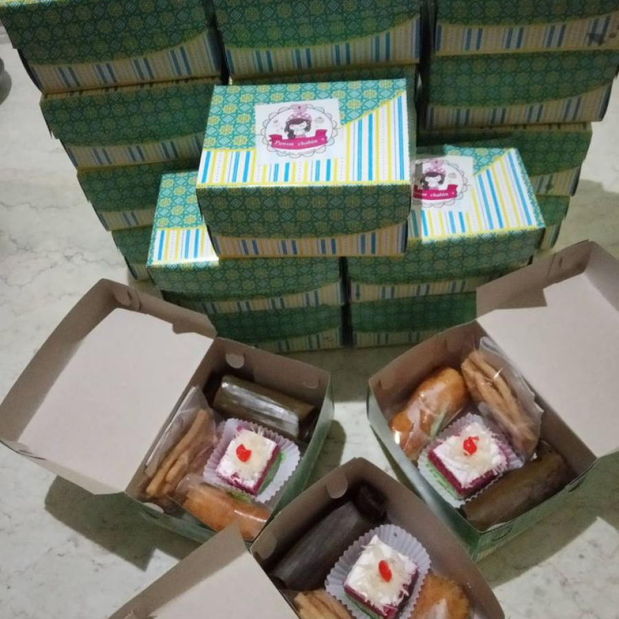 SNACK KOTAK