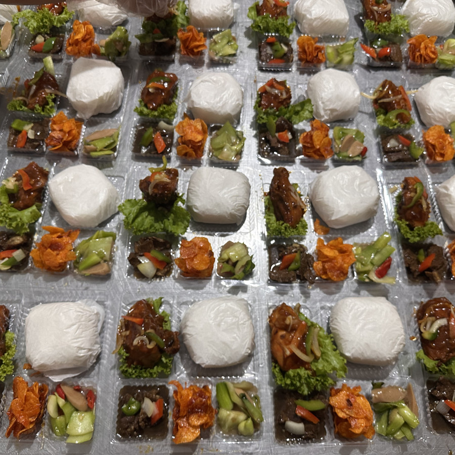NASI KOTAK PAKET 3 - samping