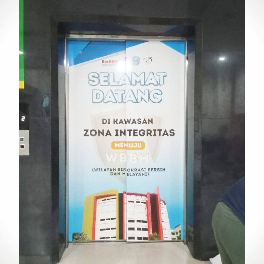 STIKER INDOOR + JASA PEMASANGAN STIKER PINTU LIFT - utama