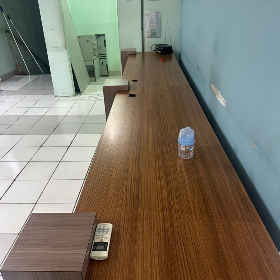 Perbaikan Meja HPL Ganti HPL + Potong