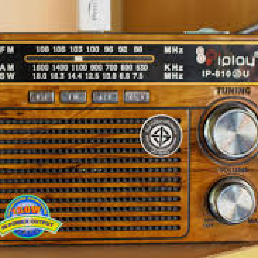 Iklan layanan Masyarakat melalui radio lokal - depan