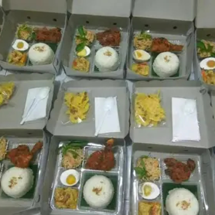 NASI KOTAK PAKET 2 - depan