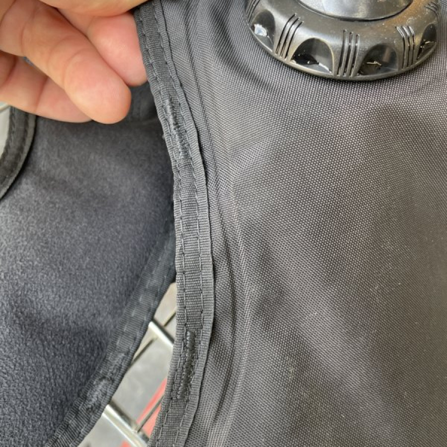 service Buoyancy Control Device (BCD) - depan