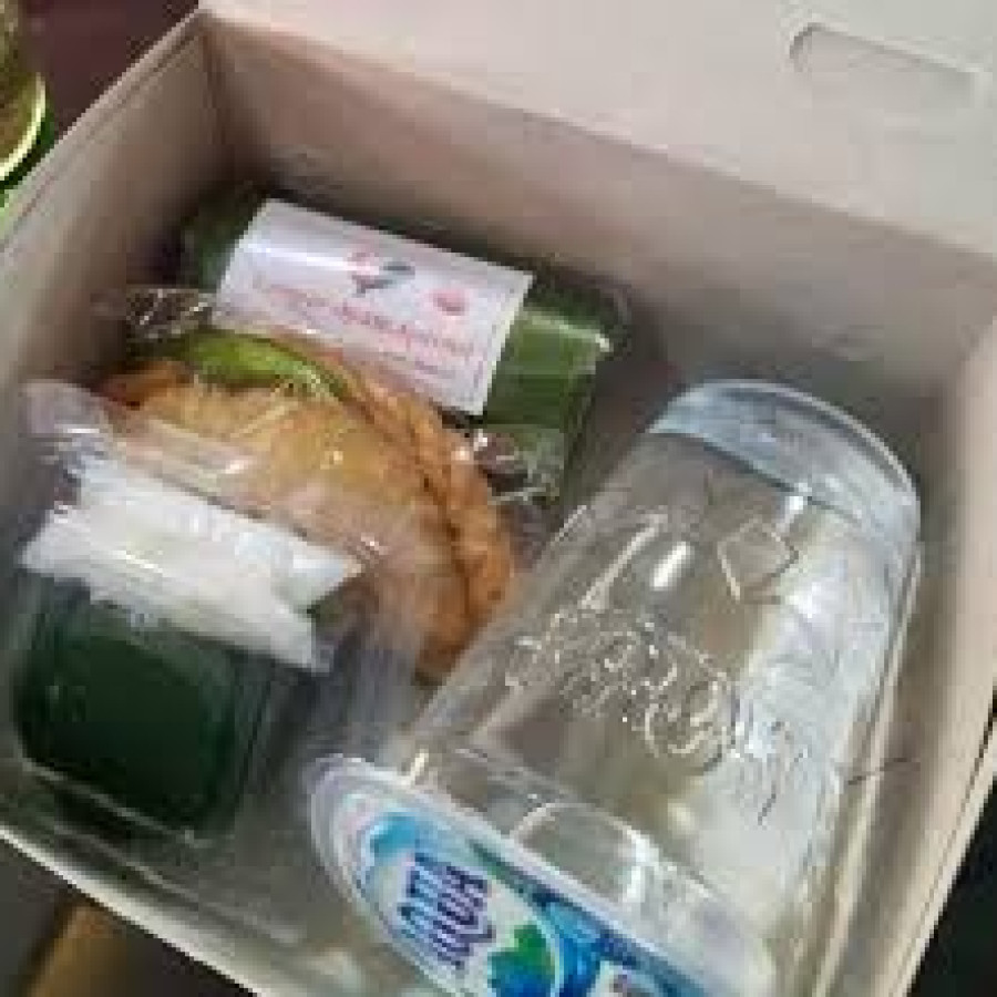 Paket Snack Hemat