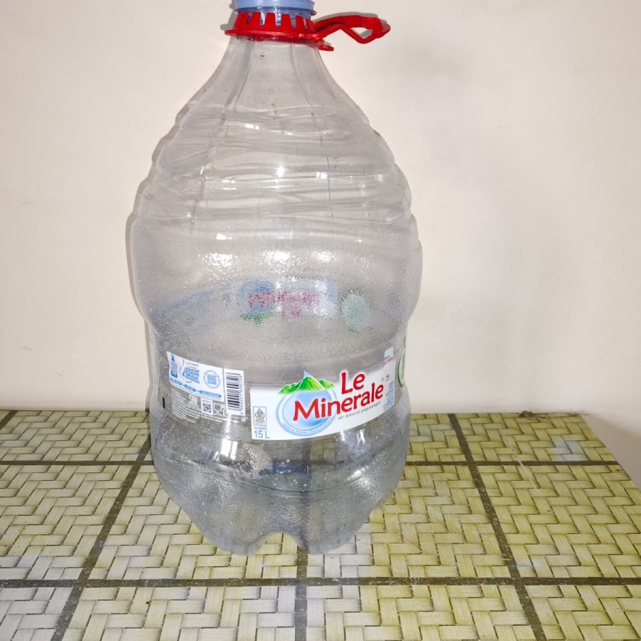 Galon air 15 liter - depan