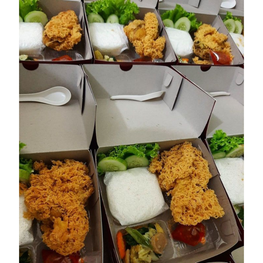 Paket Makan Ayam Kremes Lengkap