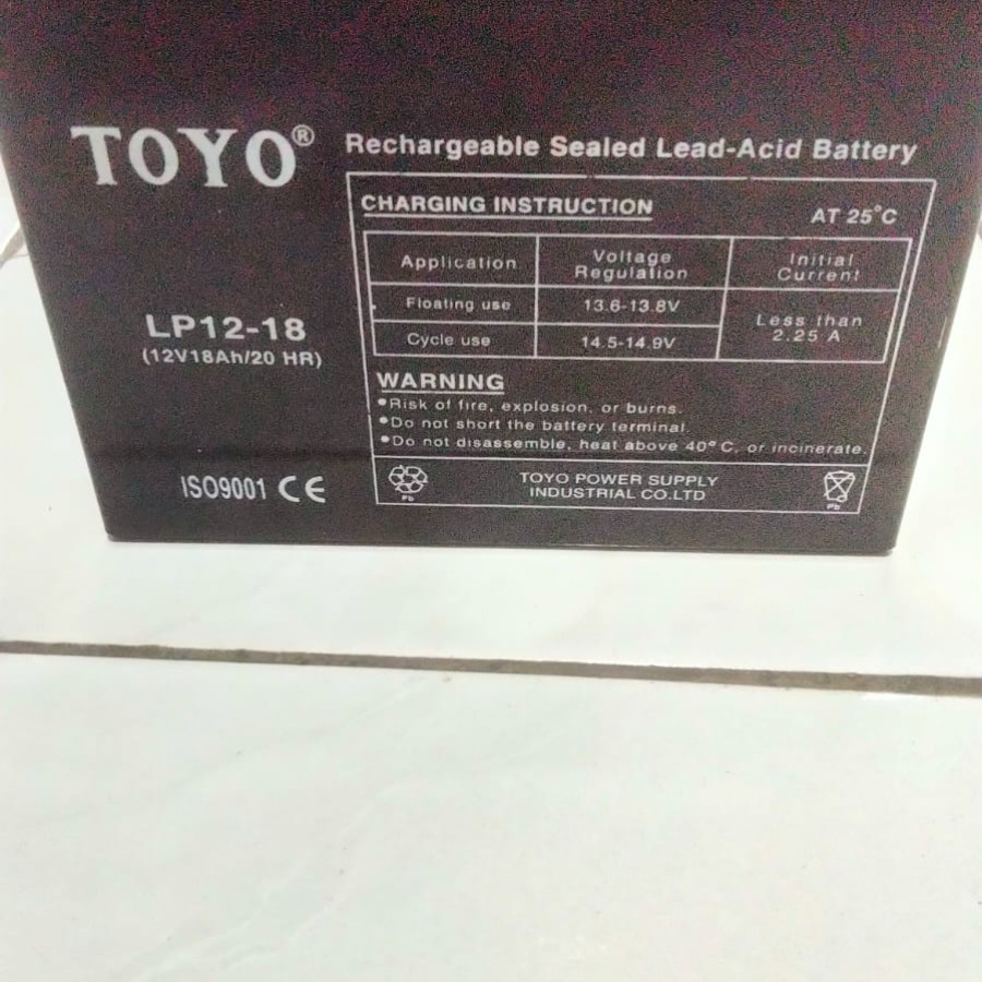 Toyo Battery 12V 18Ah - depan
