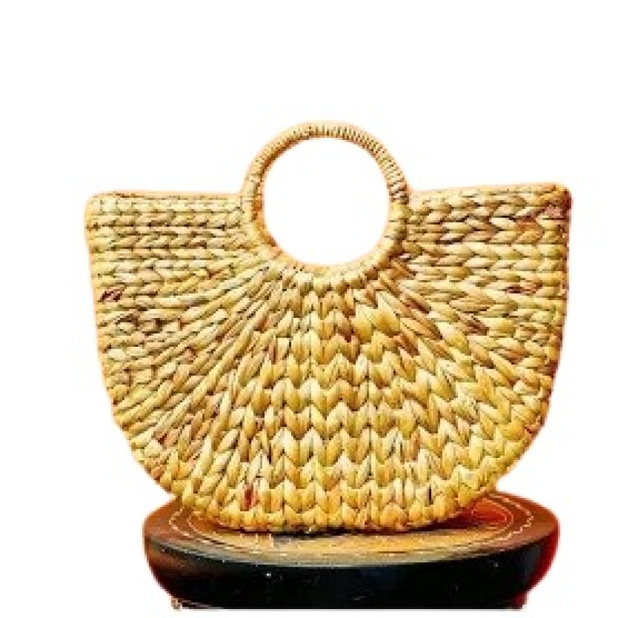 Souvenir dari Kerajinan Enceng Gondok - utama