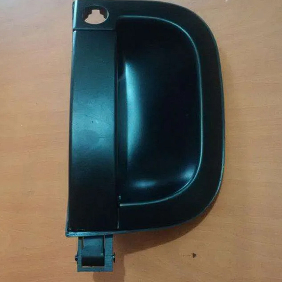 Handle Pintu Mobil (KIA TRAVELLO) - utama