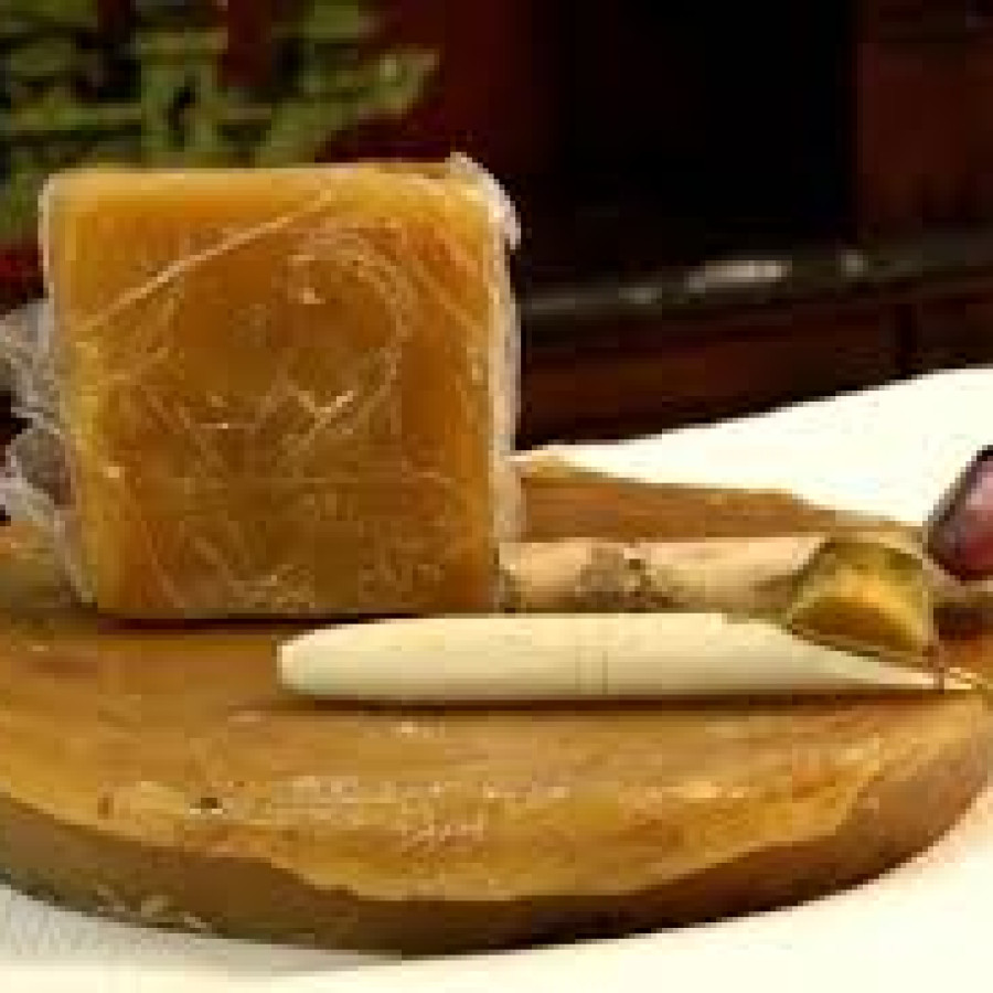 Malam/Plastisin untuk membatik