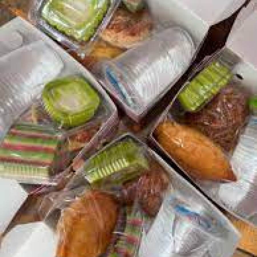 snack dan minum - samping