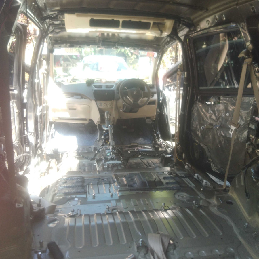 Peredam suara mobil - samping