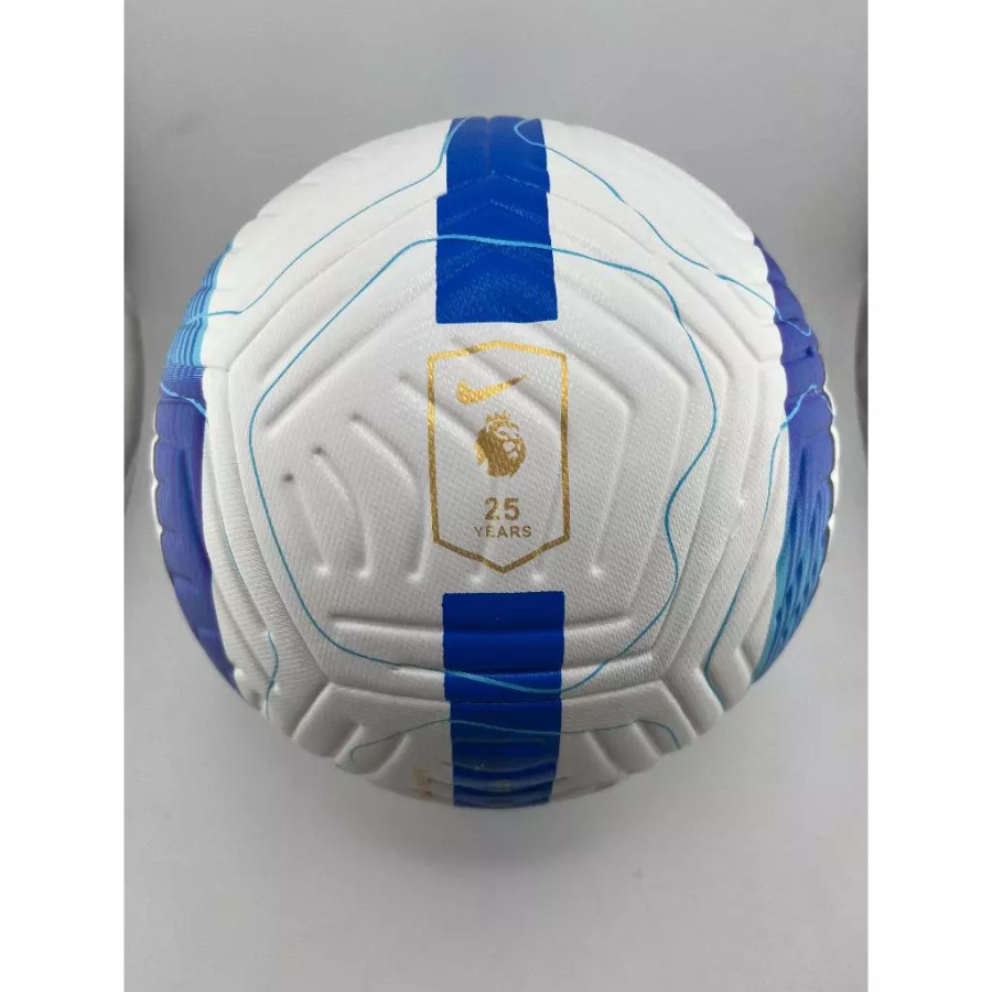 Bola Sepak NIKE - depan