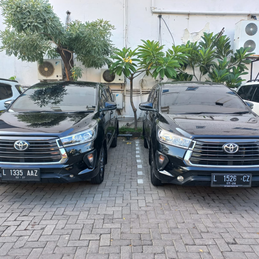 Sewa Innova Reborn Facelift tujuan Bali - utama