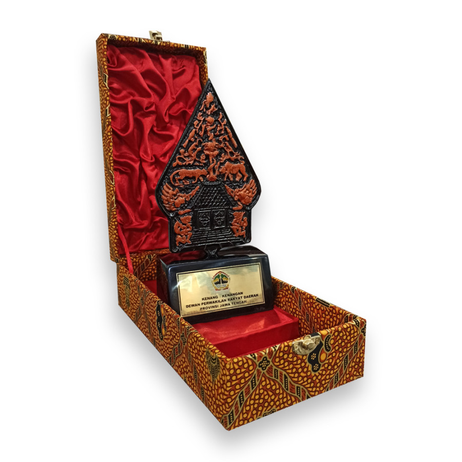 Plakat Gunungan Kecil