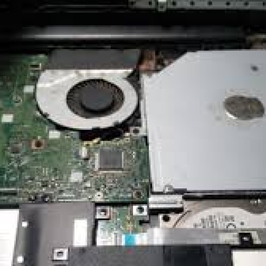 Paket Pemeliharaan Laptop Ganti Baterai - samping
