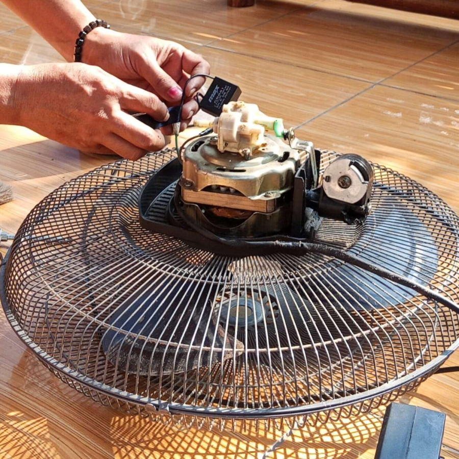 Penggantian Kapasitor Fan