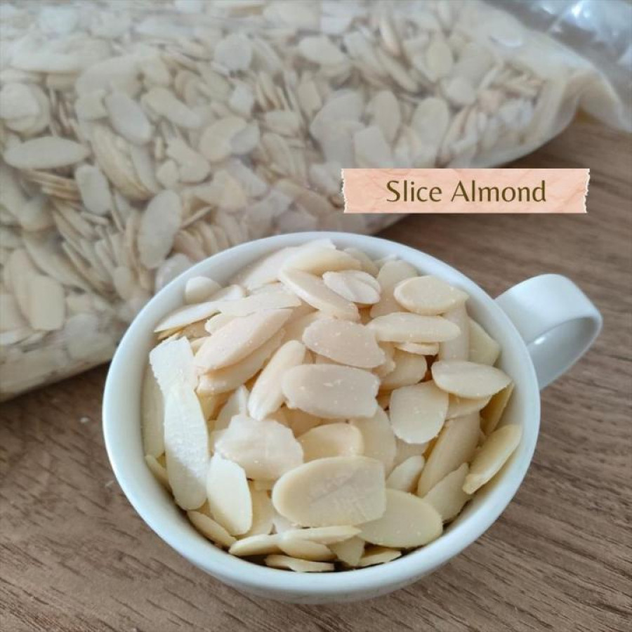 kacang almon Slice 250 gr