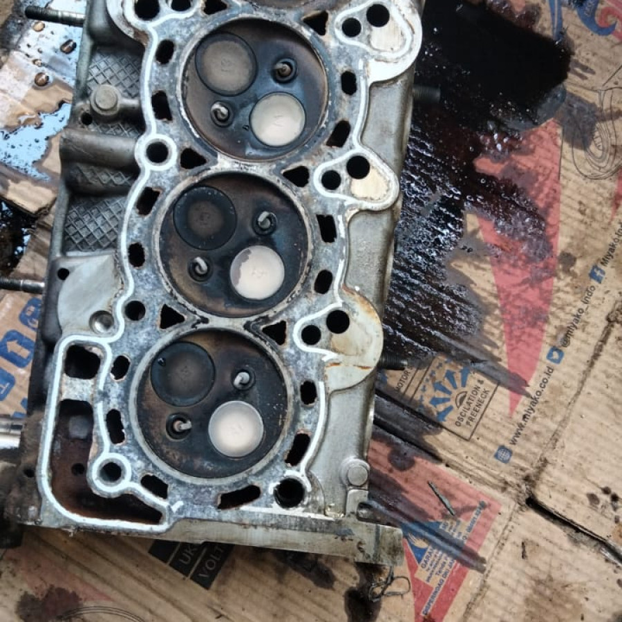 Bongkar pasang slinderkop mobil Honda jazz.city.dll - depan