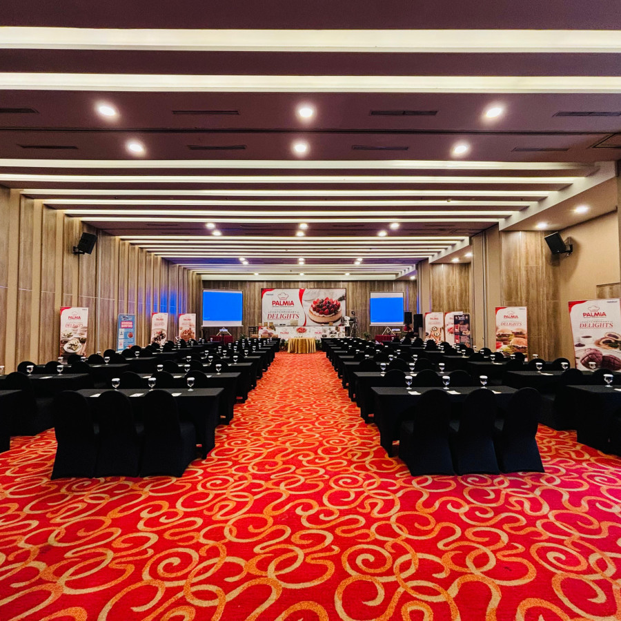 Fullday Meeting Ballroom - depan