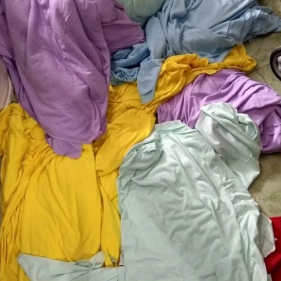 Kain/baju Kaos