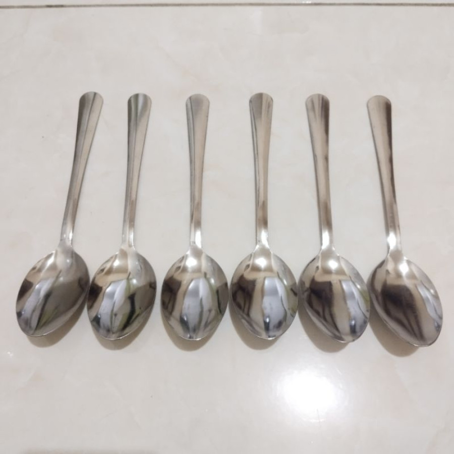 Sendok Makan Stainless