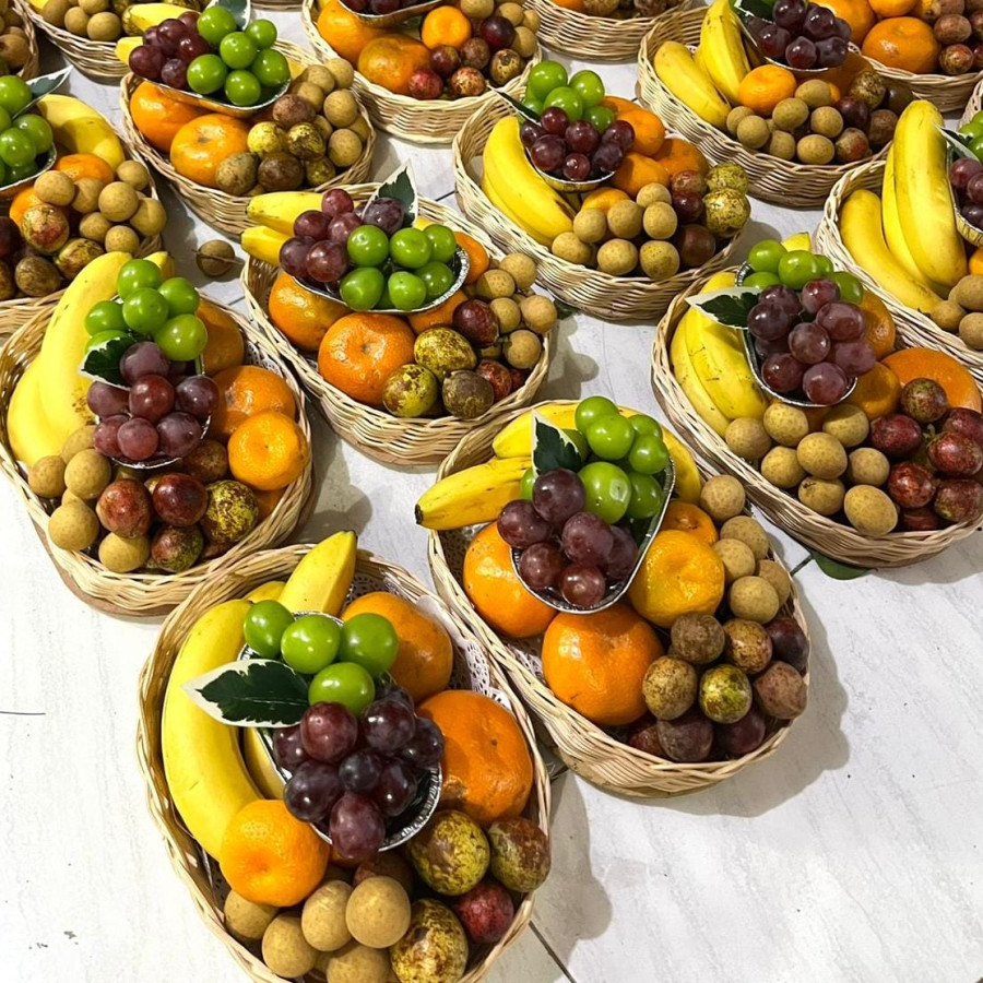 BUAH SEKAL