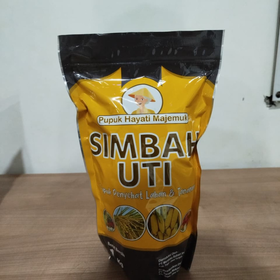 Pupuk Hayati Mejemuk Simbah UTI - depan