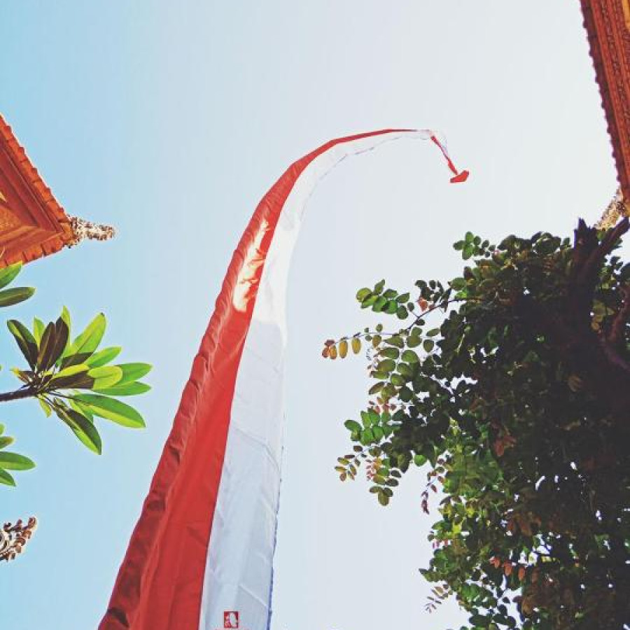 UMBUL - UMBUL PENJOR MERAH PUTIH - utama
