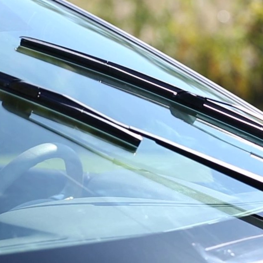 Wiper Depan Toyota Avanza - utama