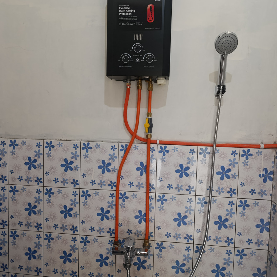 Layanan instalasi waterhiter Gas dan Listrik - depan