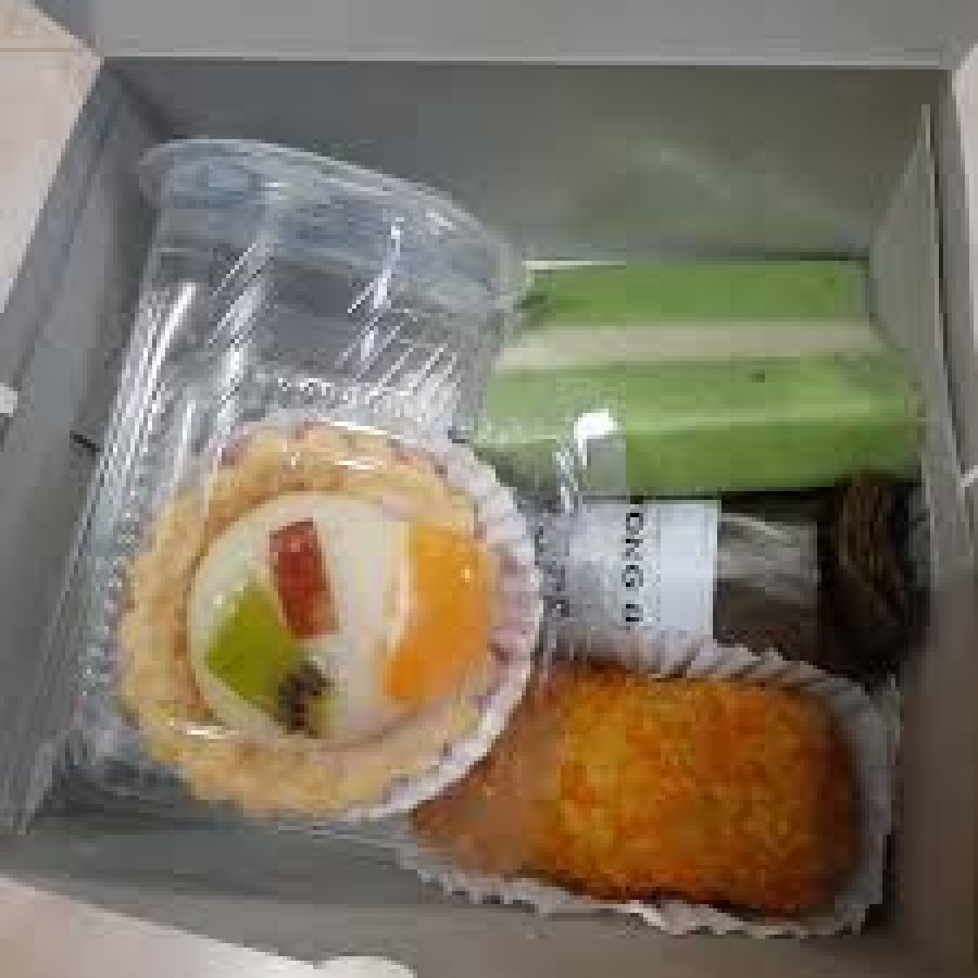 Paket Aneka Snack - depan