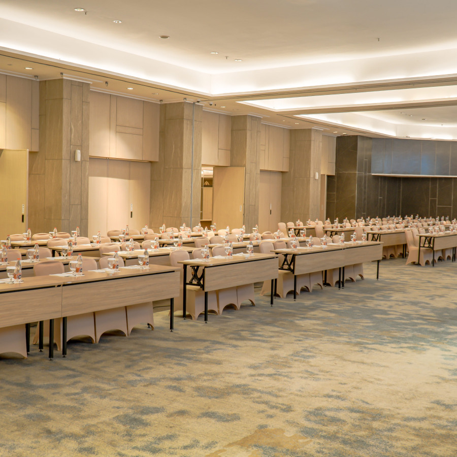 RESIDENTIAL FULLBOARD TWIN SHARE - depan