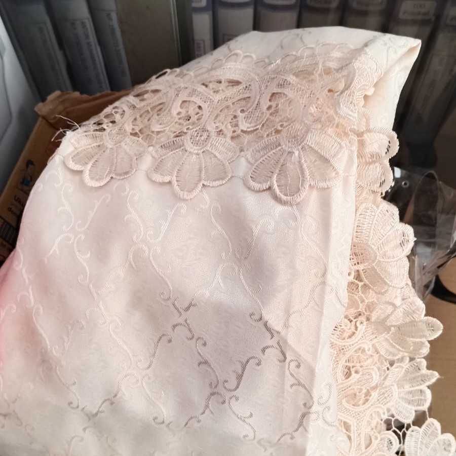 Taplak Meja Persegi Besar 200 x 150 cm
