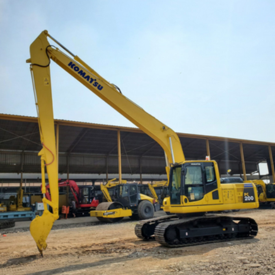 sewa excavator komatsu long arm