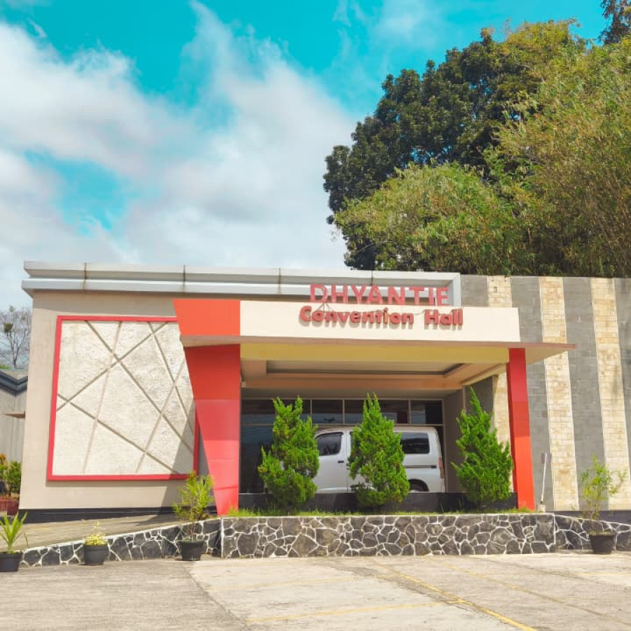 Dhyantie Convention Hall - utama