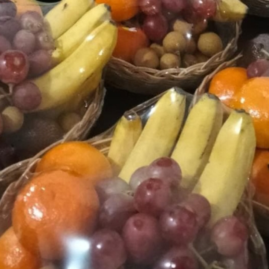 Paket buah keranjang (paket A)