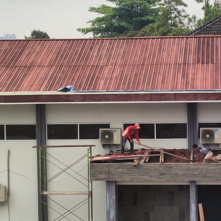 Penggantian plafond PVC - depan