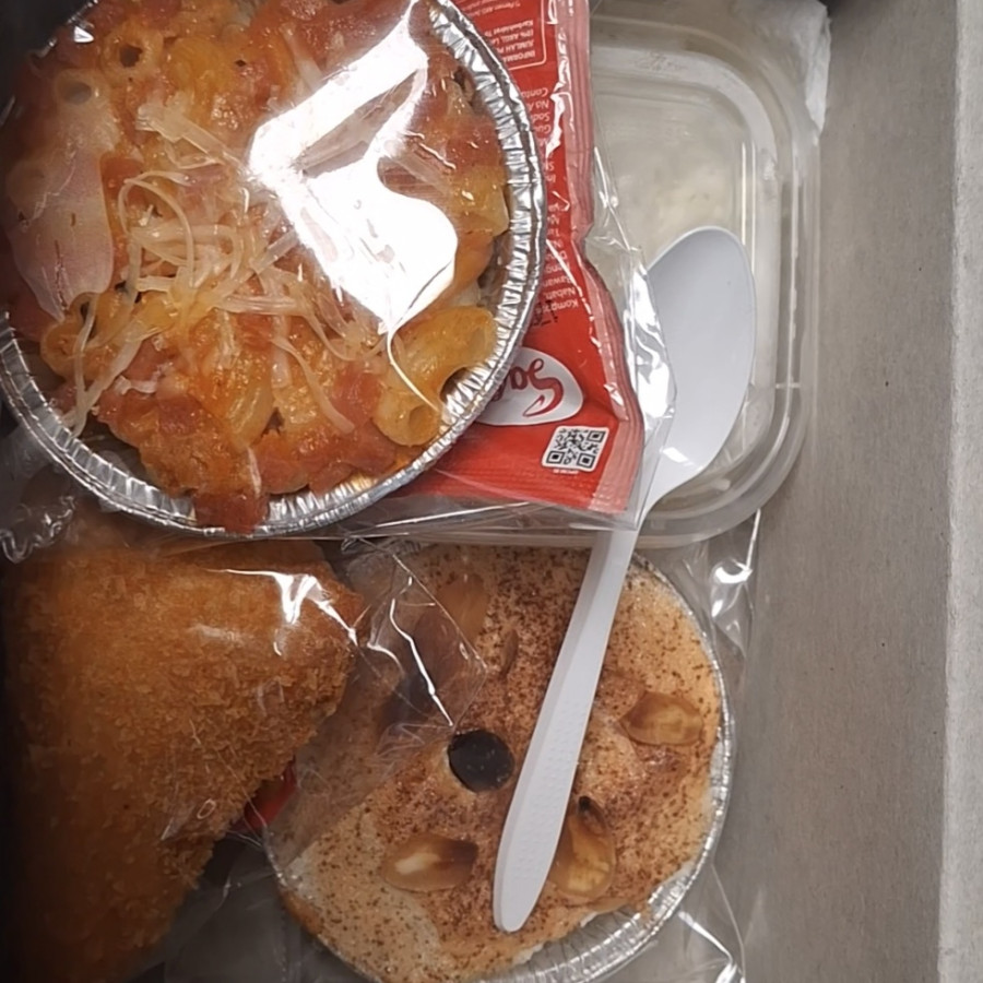 Snack box