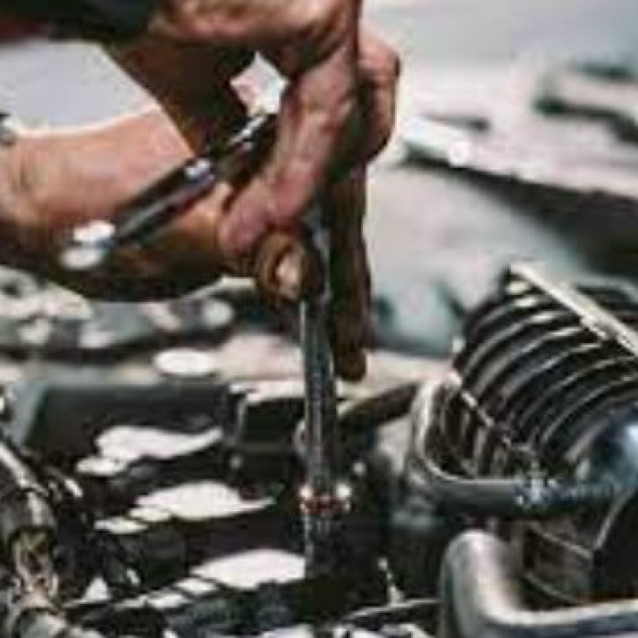 Jasa servis roda 4