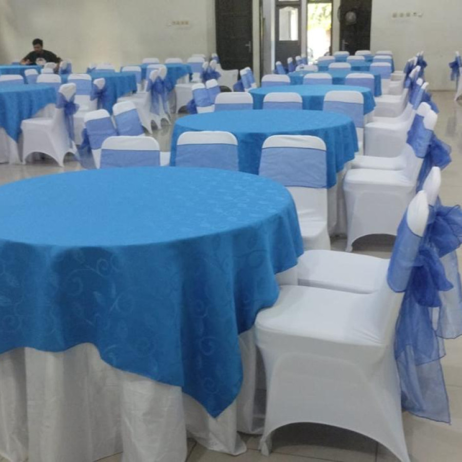 Round Table Diameter 120 cm